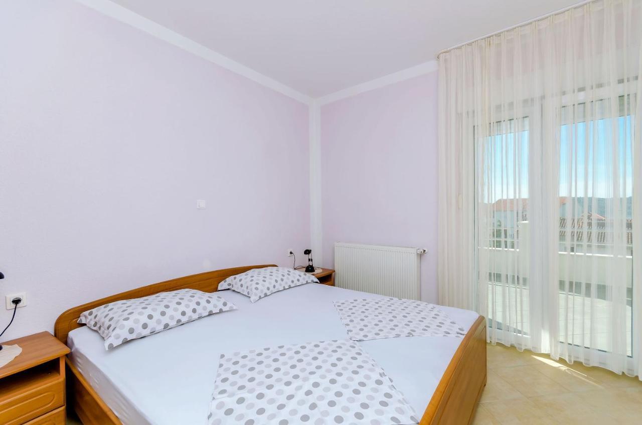Apartments Palm Tree Trogir Luaran gambar