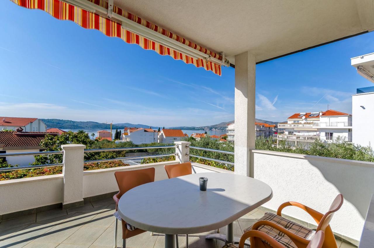 Apartments Palm Tree Trogir Luaran gambar